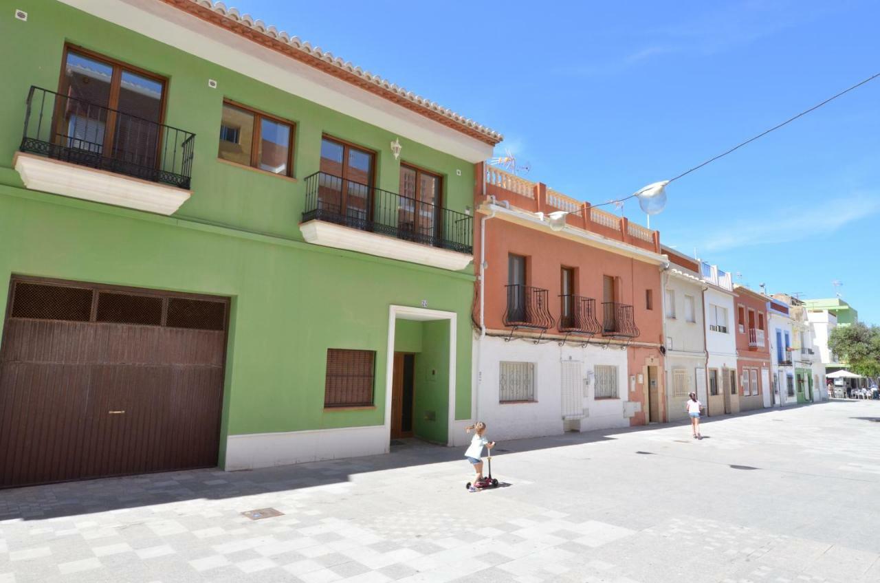 The Green Townhouse In Denia Centre By Nras Eksteriør bilde