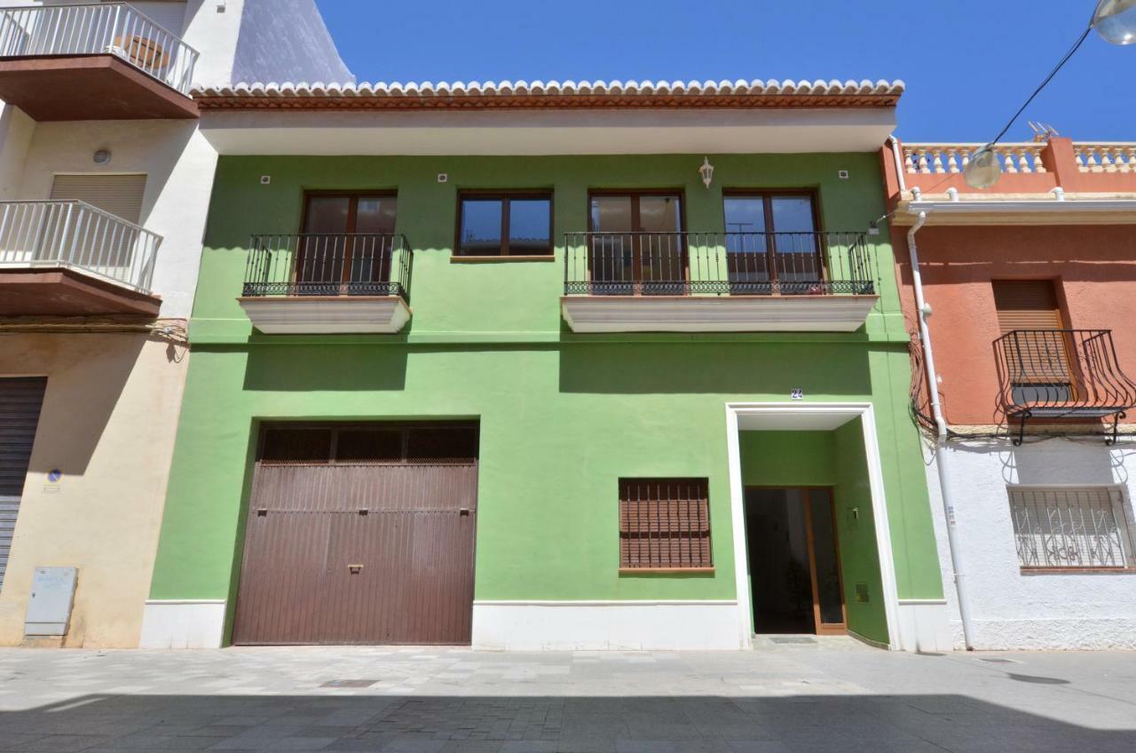 The Green Townhouse In Denia Centre By Nras Eksteriør bilde
